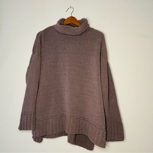 Aerie light, casual everyday sweater